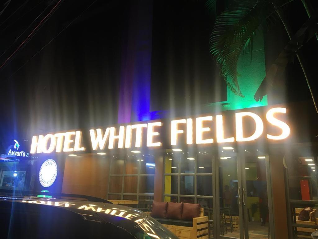 Hotel White Fields Hitec City, Hyderabad Exterior photo