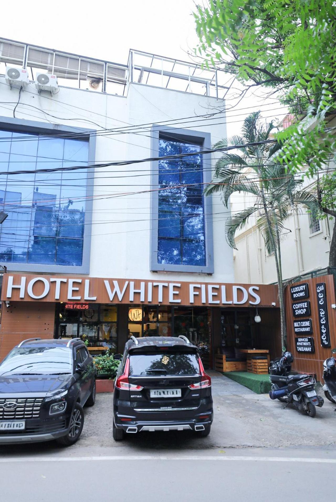 Hotel White Fields Hitec City, Hyderabad Exterior photo